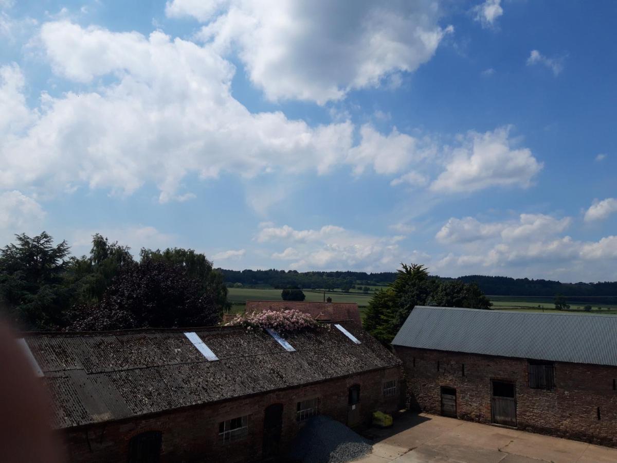 Upper Eyton Farmhouse B&B Shrewsbury Dış mekan fotoğraf