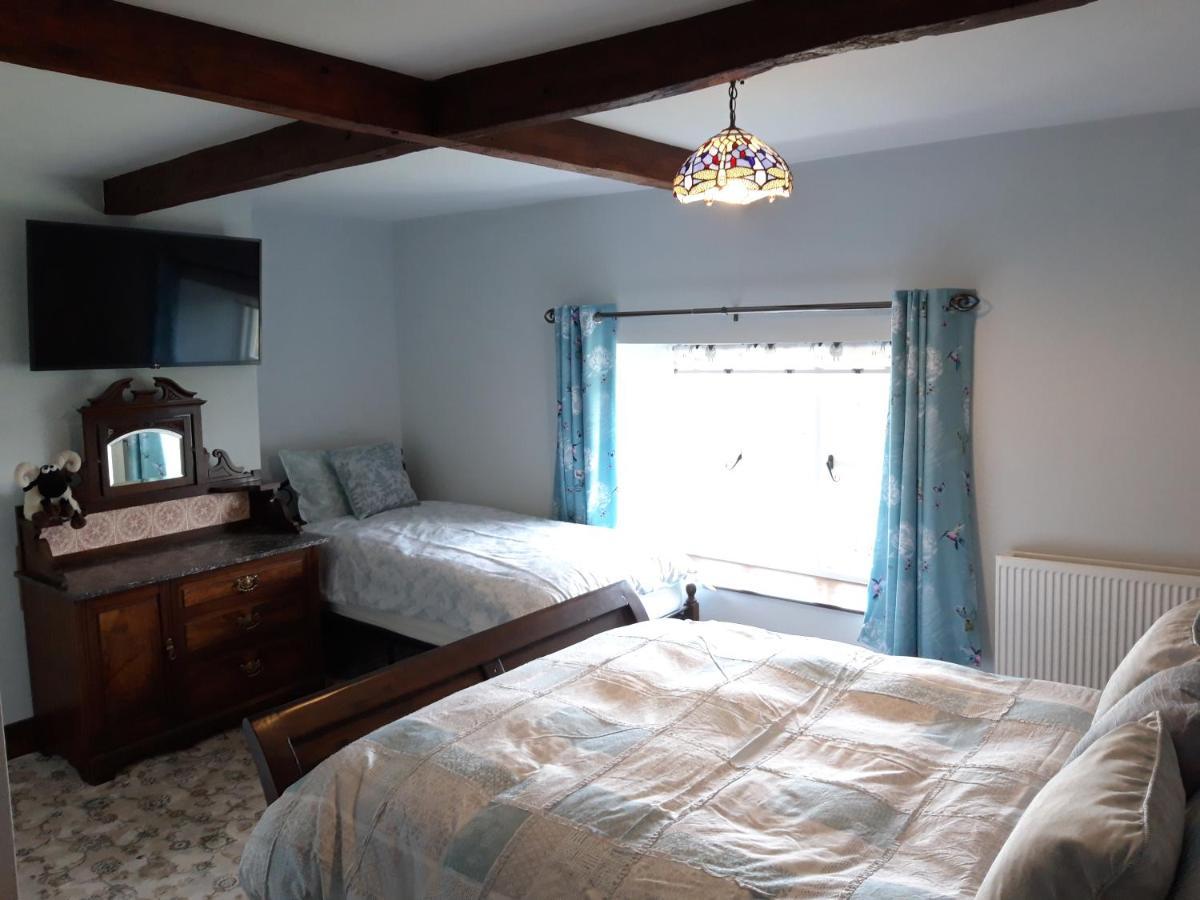 Upper Eyton Farmhouse B&B Shrewsbury Dış mekan fotoğraf