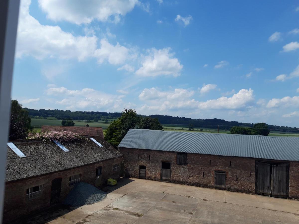 Upper Eyton Farmhouse B&B Shrewsbury Dış mekan fotoğraf