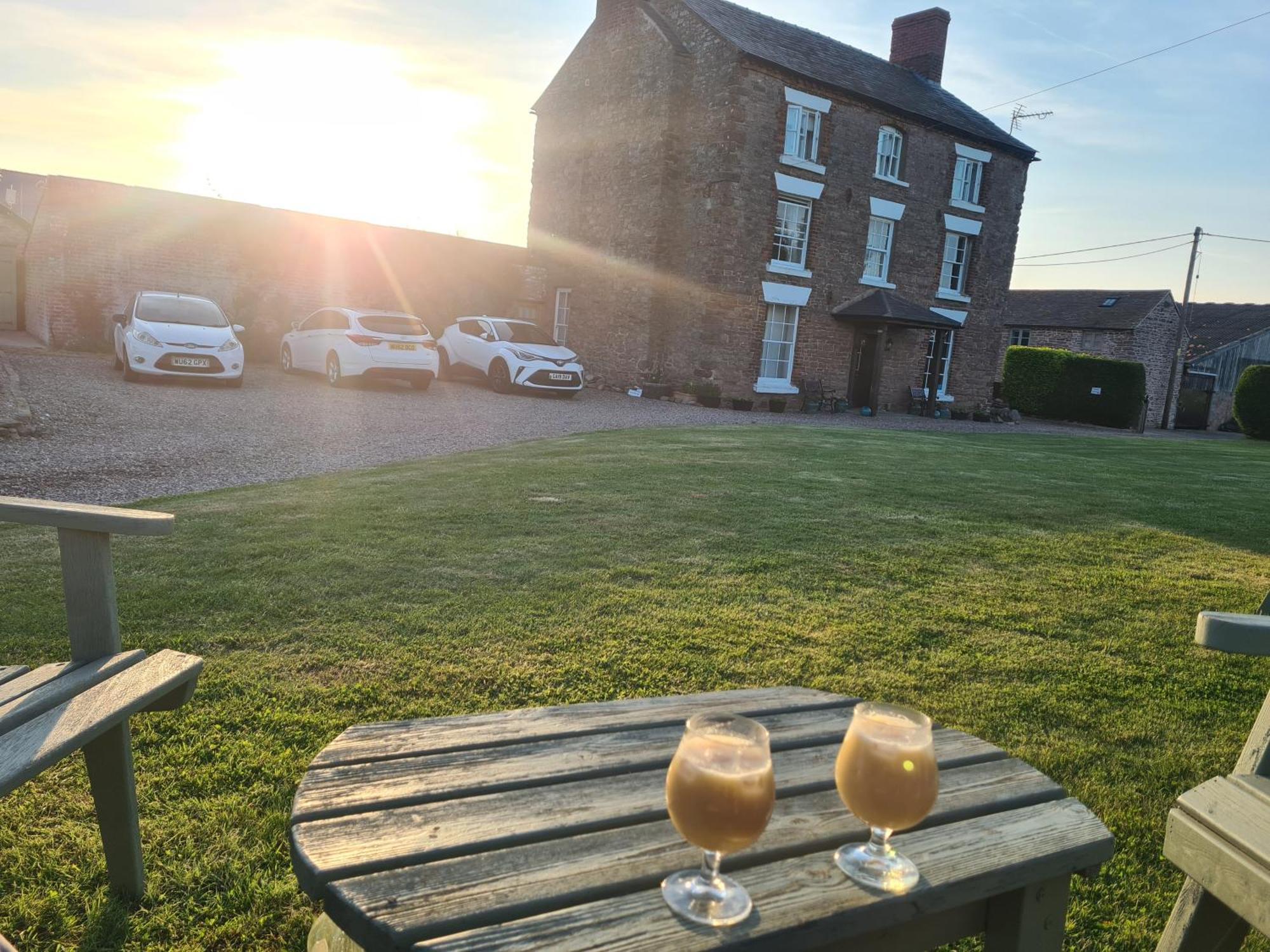 Upper Eyton Farmhouse B&B Shrewsbury Dış mekan fotoğraf
